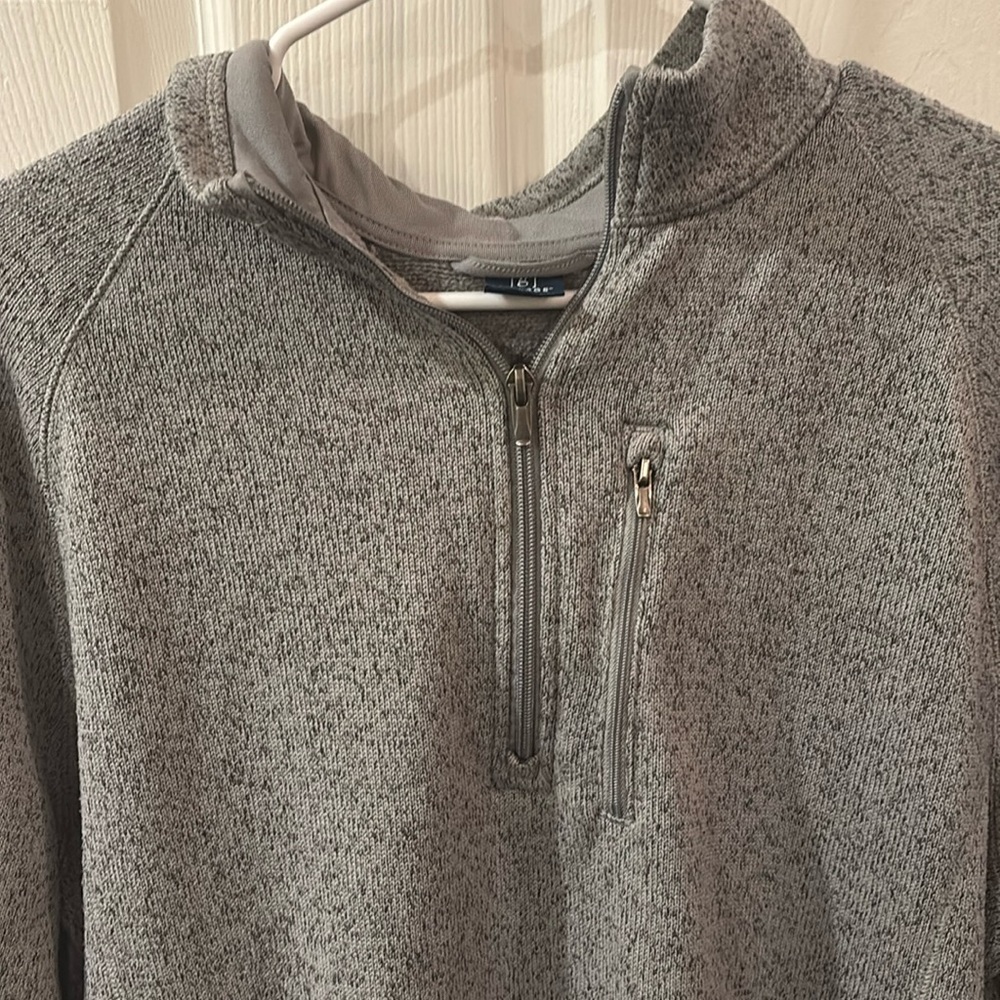 George Men’s Fleece Zip Up Grey in color
Size Large
